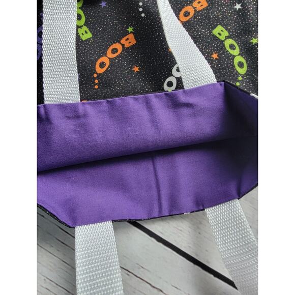 Hnamdmade Halloween Boo trick or treat bag purple lining - Picture 7 of 7